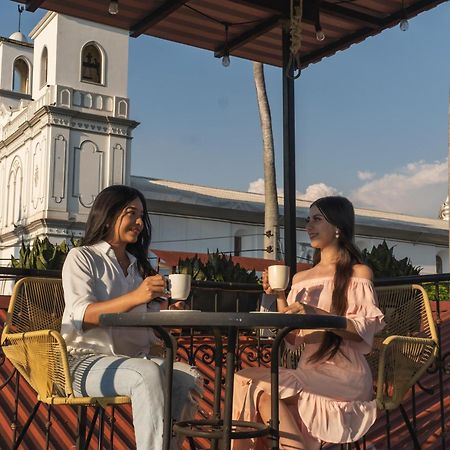 La Casa De Mamapan Hotel Colonial Ahuachapán Kültér fotó