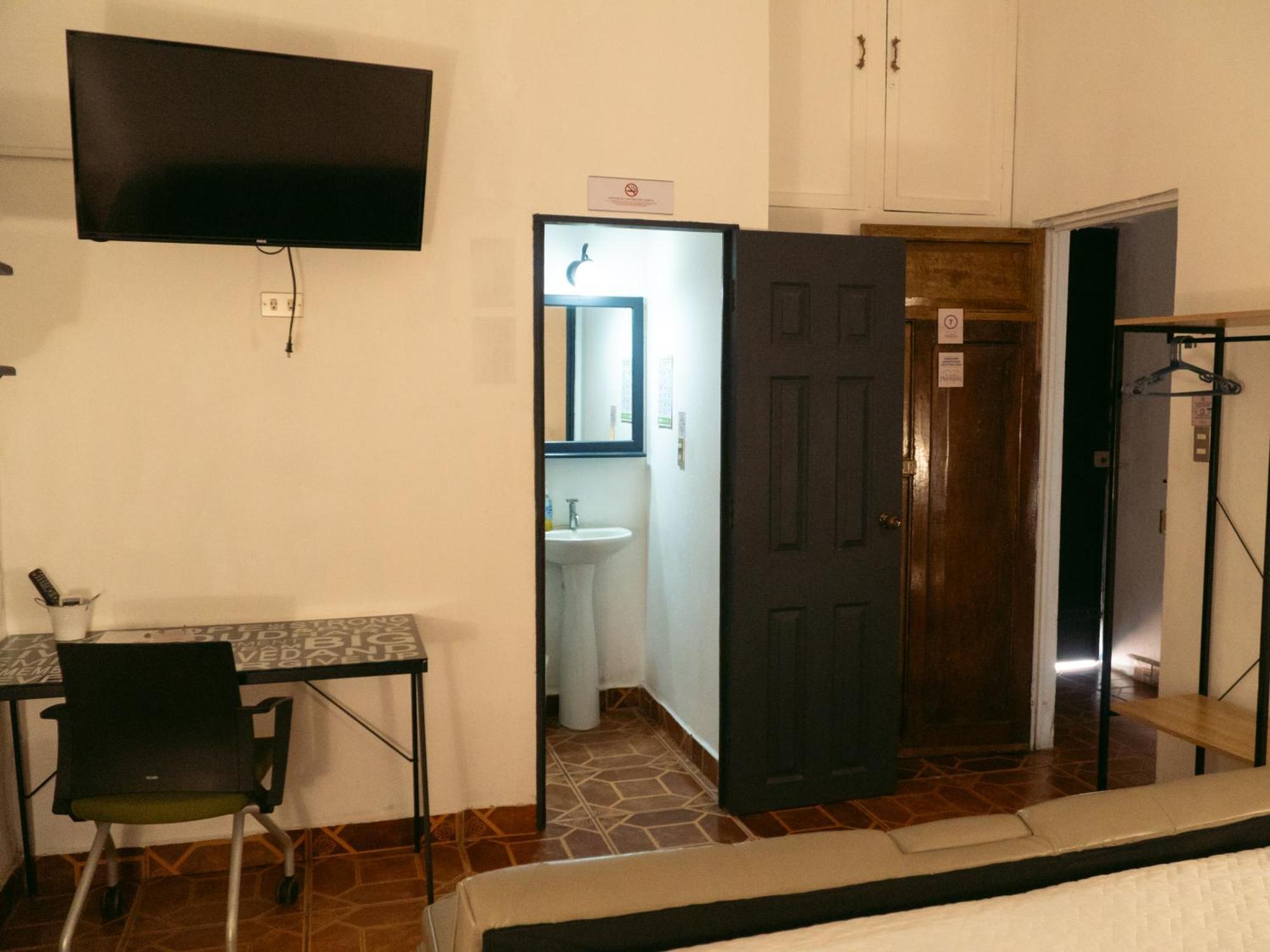 La Casa De Mamapan Hotel Colonial Ahuachapán Kültér fotó